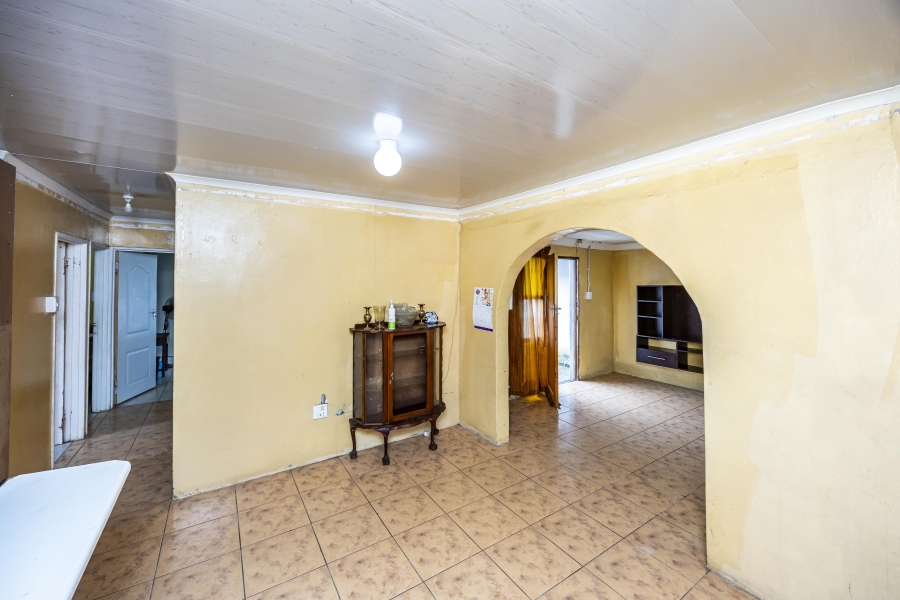 3 Bedroom Property for Sale in Amalinda North Eastern Cape